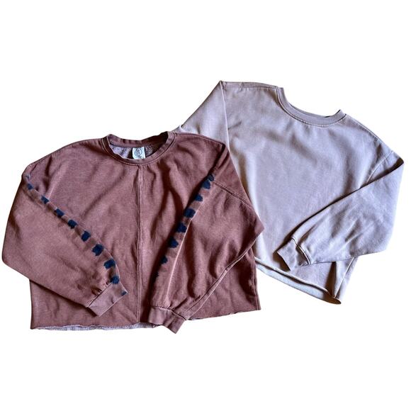 J. O. & Co. and Sage Collection Tops - Lot Of 2 Cropped Long Sleeve Sweatshirts Lrg J.O.&Co, XL Sage Collection, Comfy